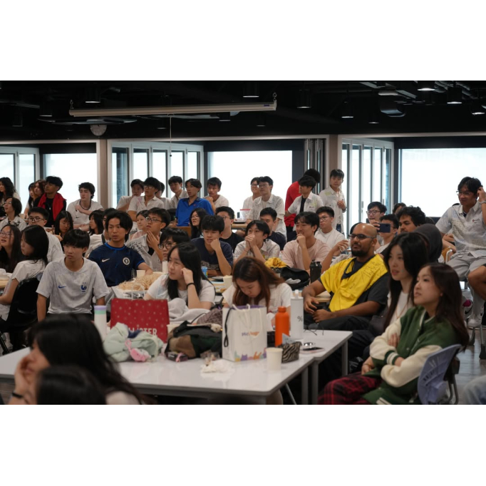 671478886_1422182553255164_2511755724083912876_n